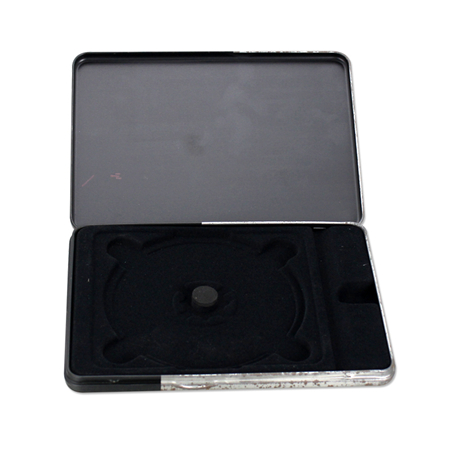 metal rectangular tins